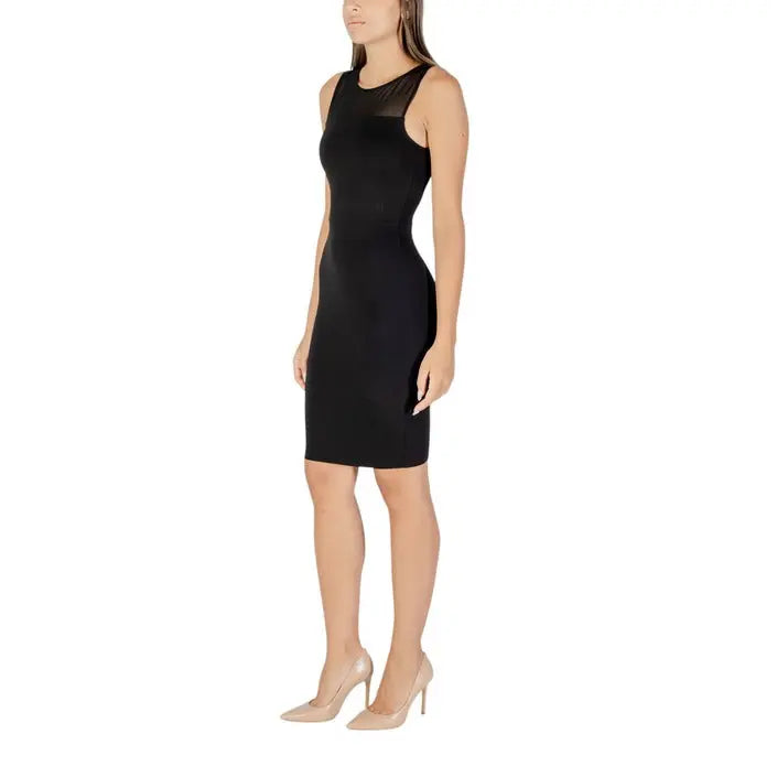 Armani Exchange - Kleider Frau Luxora Lifestyle