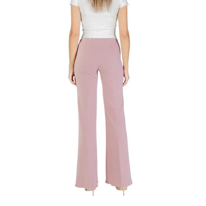 Rinascimento - Hosen Frau Luxora Lifestyle