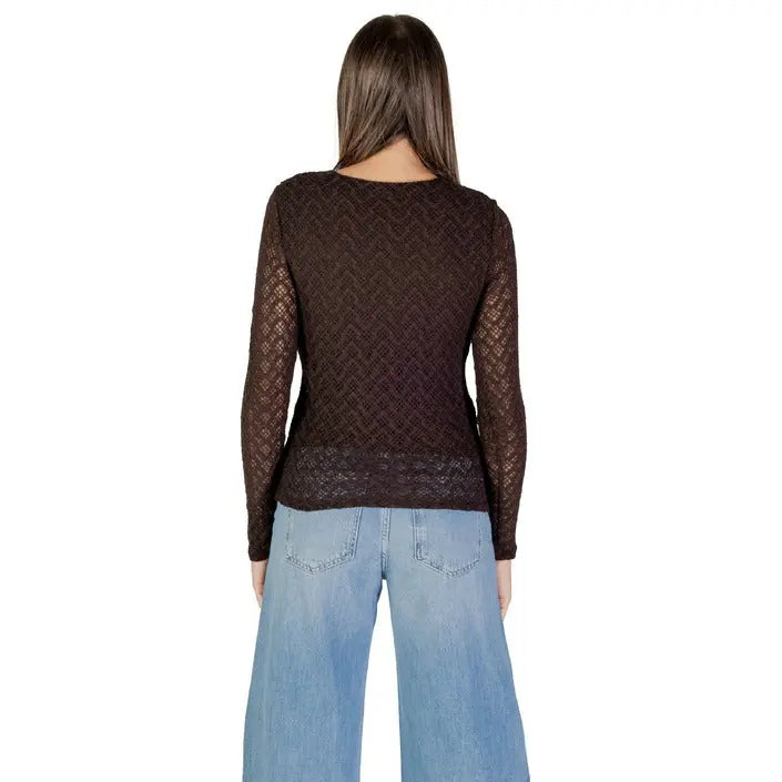 Only - T-Shirt Frau Luxora Lifestyle