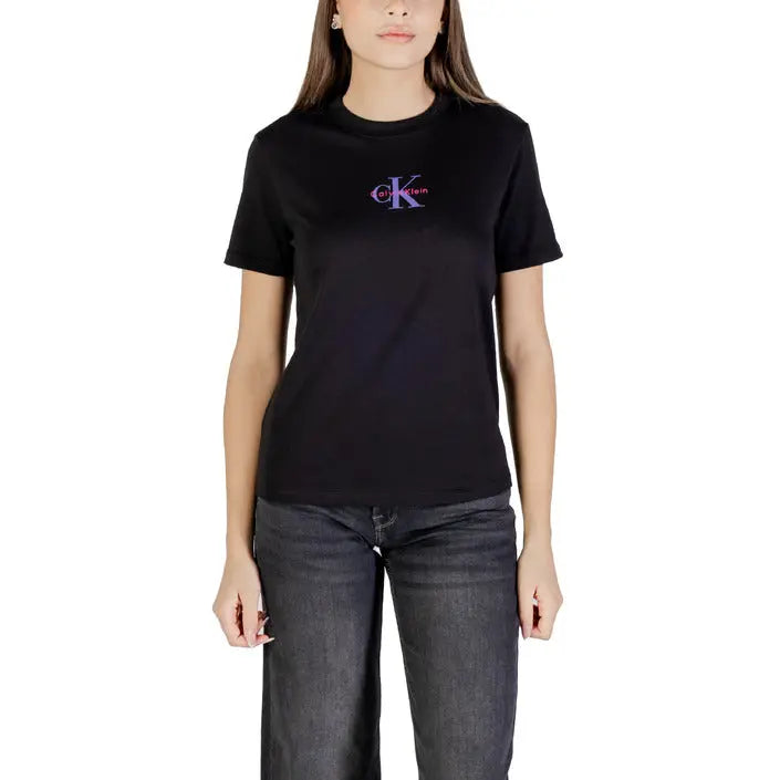 Calvin Klein Jeans - T-Shirt Frau Luxora Lifestyle