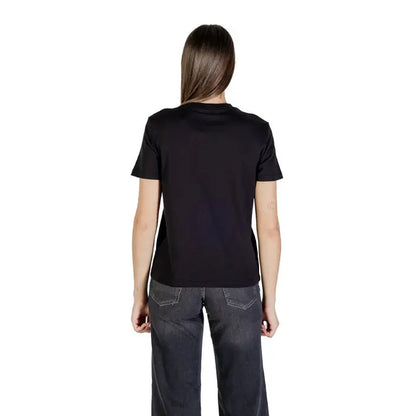Calvin Klein Jeans - T-Shirt Frau Luxora Lifestyle